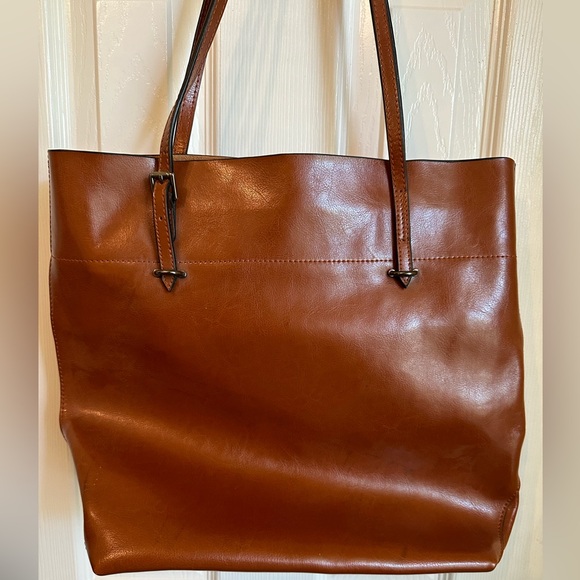 Genuine leather tote. - Picture 1 of 4
